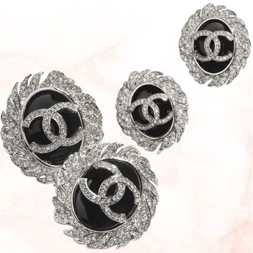 【入荷極小】CHANEL 春夏コレ限定 CCxストラス イヤリング