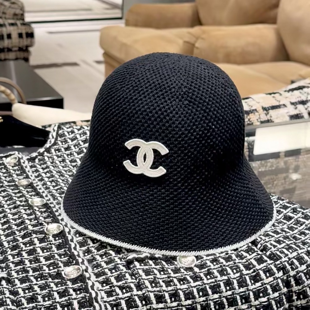《紫外線対策に欠かせない》CHANEL 25c バケットハット