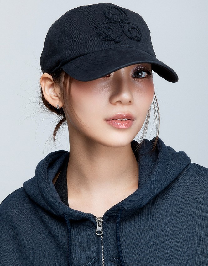 Symbol Cotton Ball Cap 2色 ユニセックス