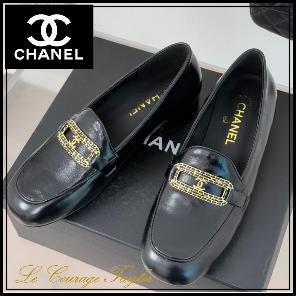 上品で洗練されたデザイン♪【CHANEL】ローファー