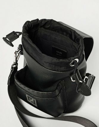 《FENDI》 ミニ ストライク バッグ