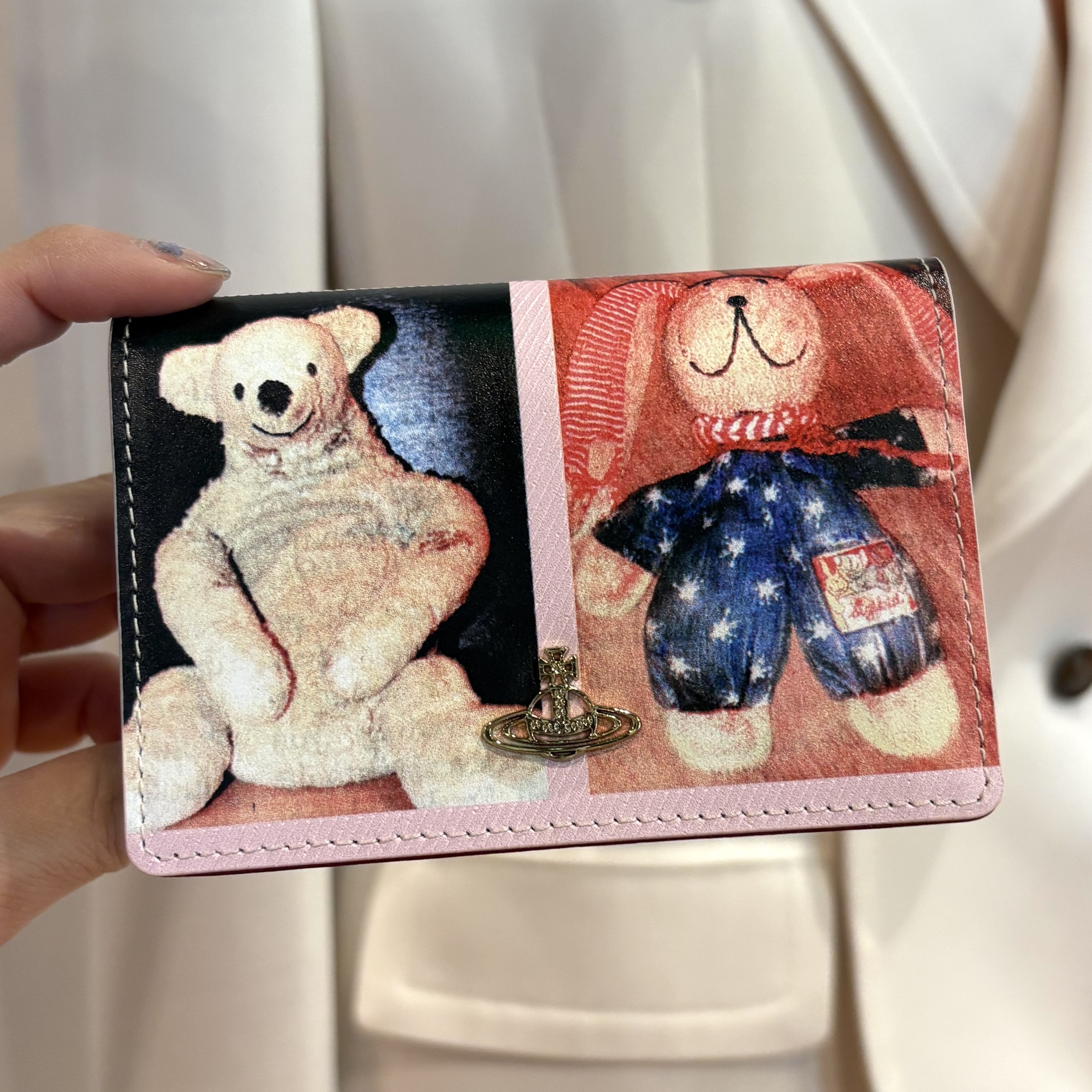 Vivienne Westwood 可愛いテディベア ロゴ カードケース