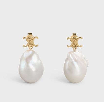《CELINE》華やかに輝くトリオンフロゴピアス／ゴールド仕上