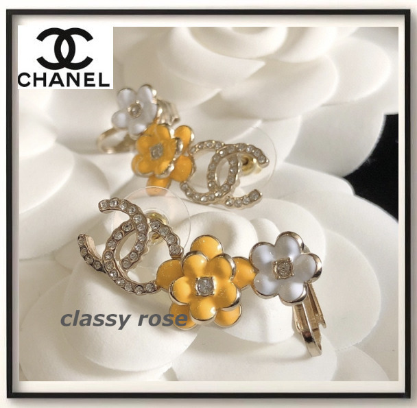 【可愛く華やかなデザインで耳元引き立つ】CHANEL ピアス CC