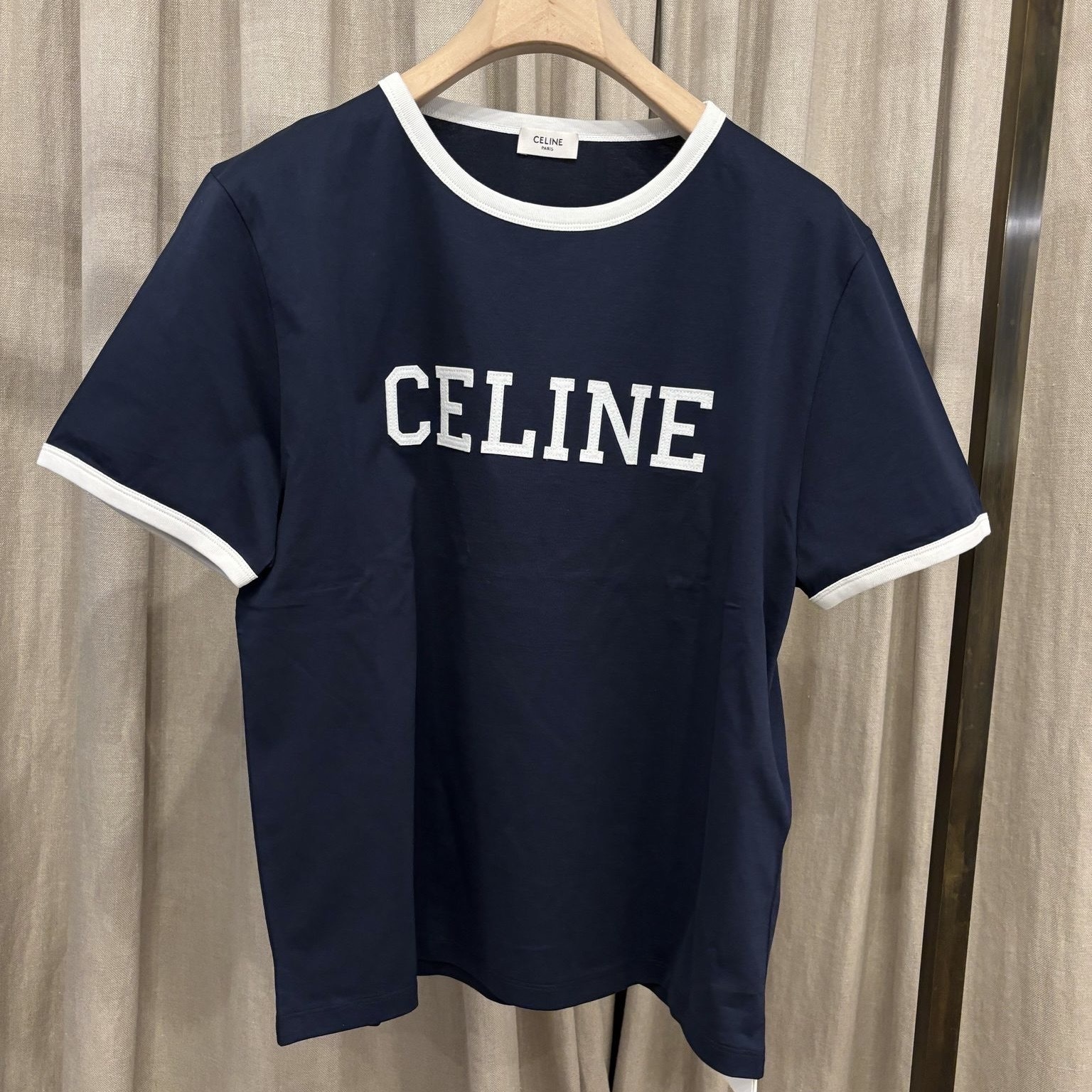 爽やか ロゴ映え Tシャツ CELINE アップリケ コットンジャージー