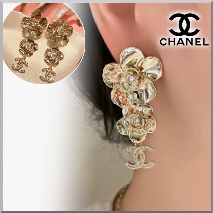 《在庫あり♪フラワー》CHANEL ピアス レジン & ストラス