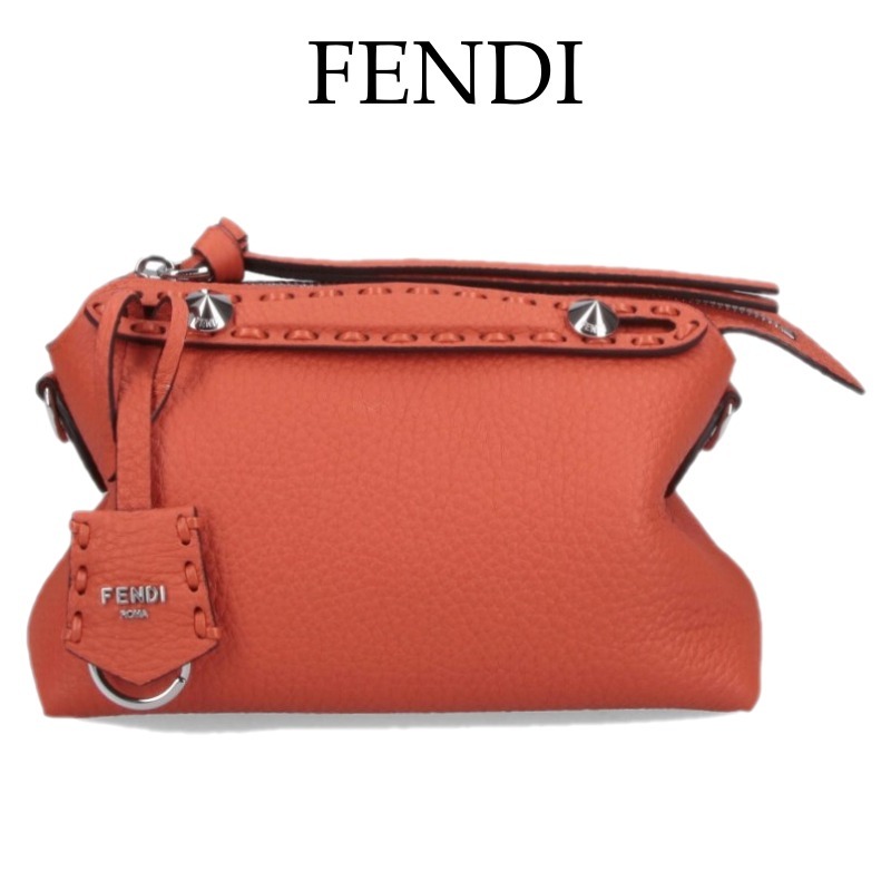 【Fendi】「バイ・ザ・ウェイ・セレリア」ミニショルダーバッグ