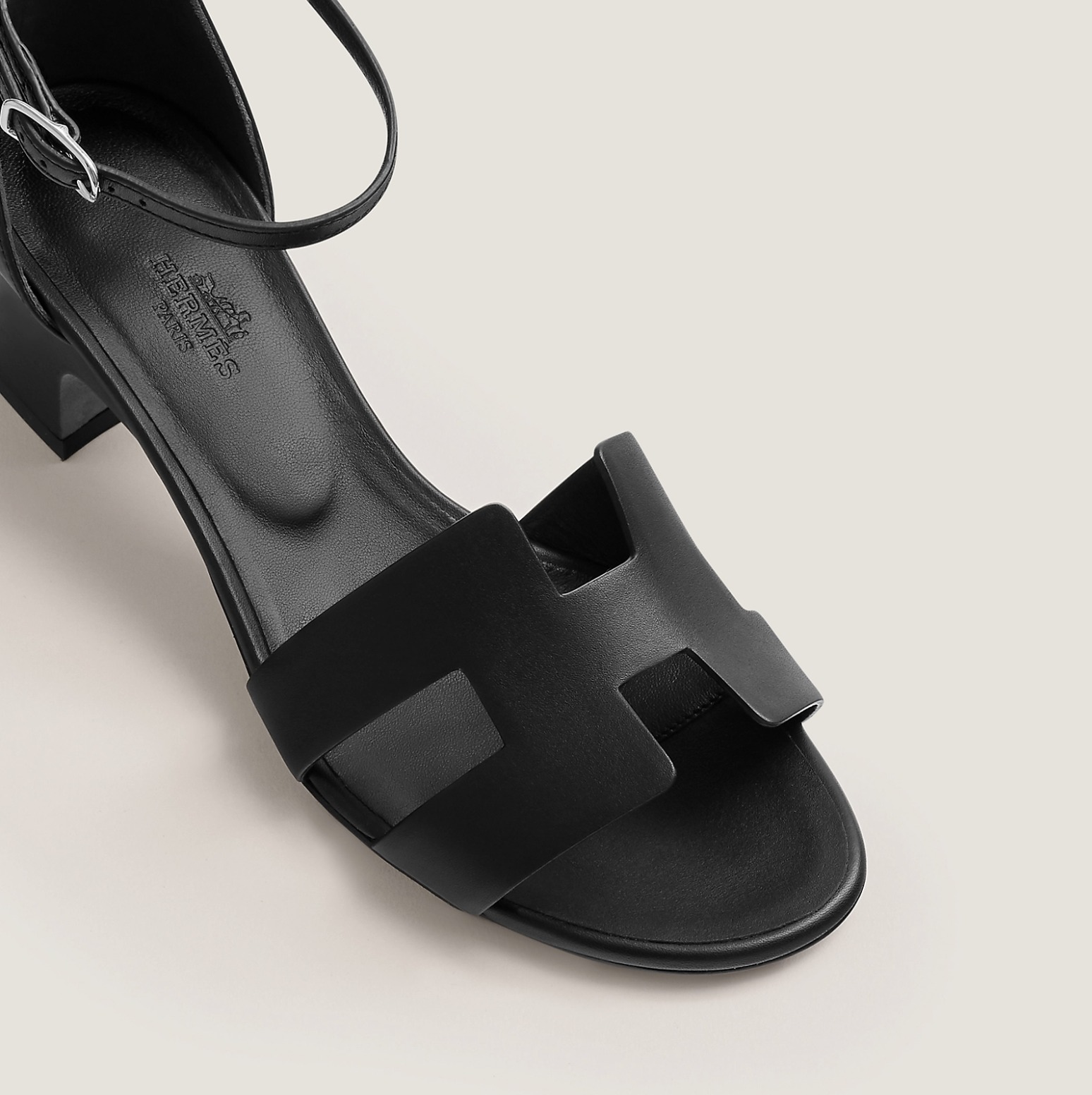 【大人気◆Hカット♪】HERMES 《アンサン》Encens 50 サンダル