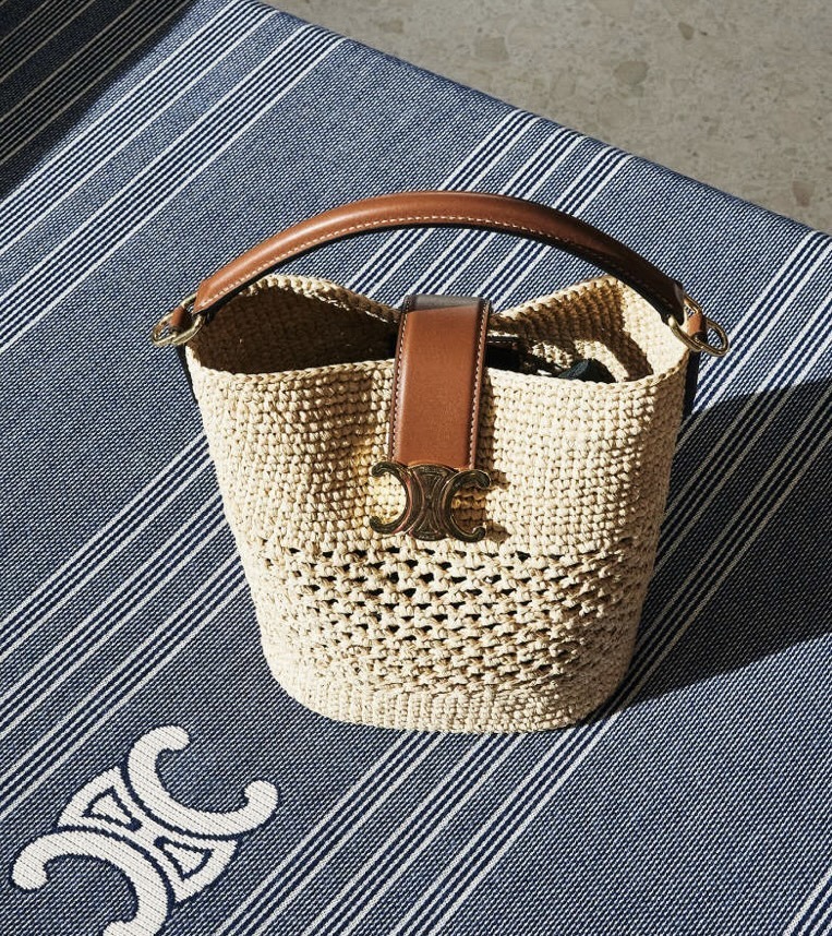 【CELINE】 新作 UN ETE CELINE スモール ルイーズ バケット