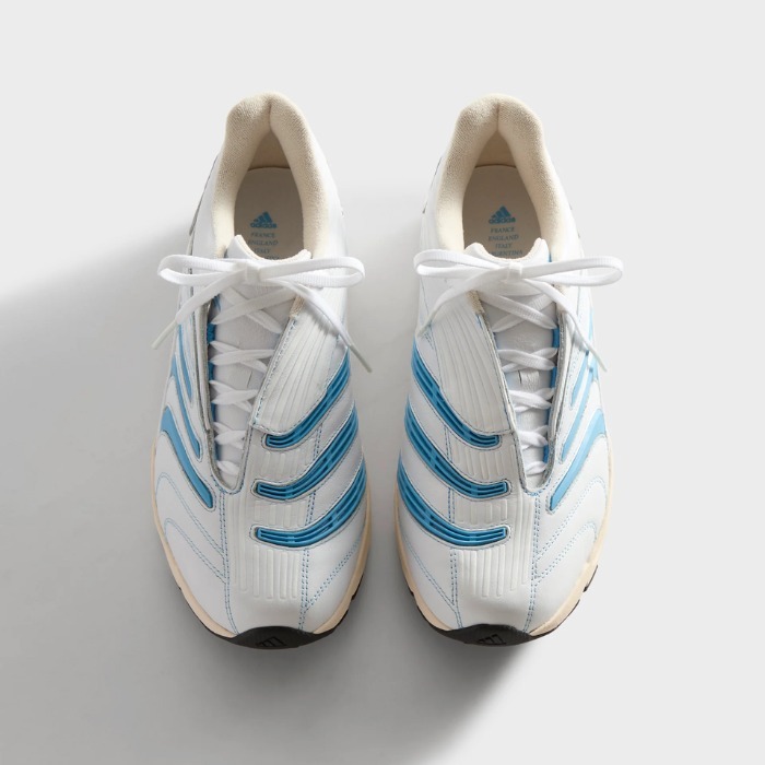 コラボ《KITH NYC×adidas》フットボール プレデター メガライド