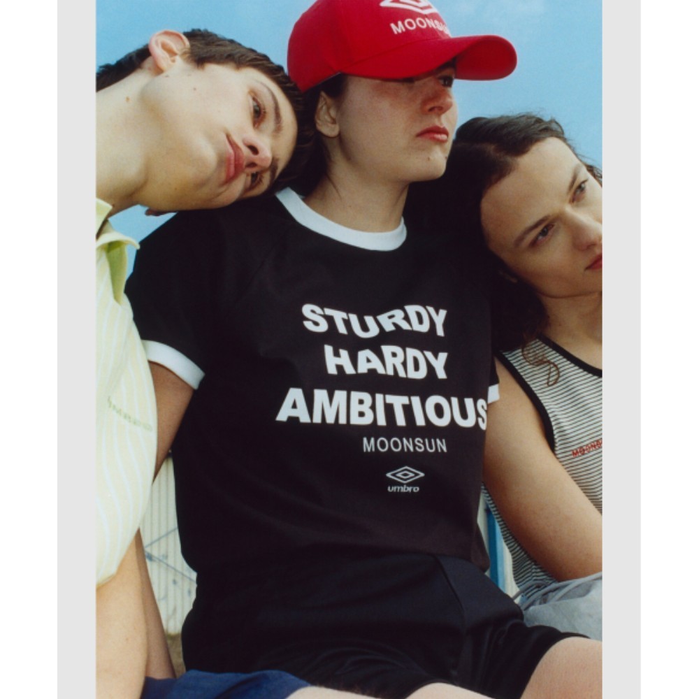 ★UMBRO★ UMBRO X MOONSUN Ringer Lettering Short Sleeve T-Sh