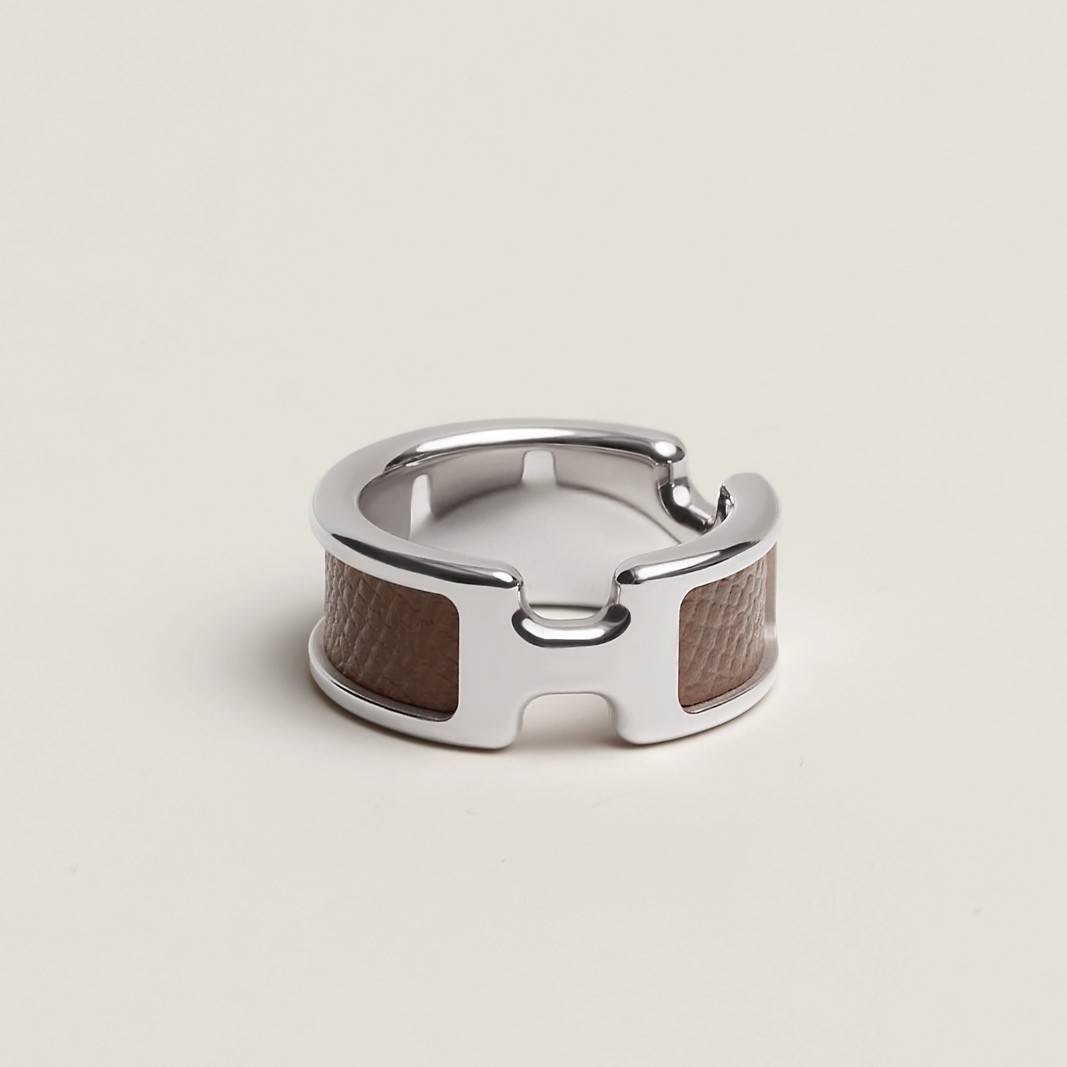 【HERMES】人気！ ☆ リング 《オランプ》 PM ☆