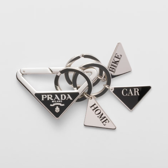PRADA】プラダ メタル キーリング ギフトに最適♪ (PRADA/キー