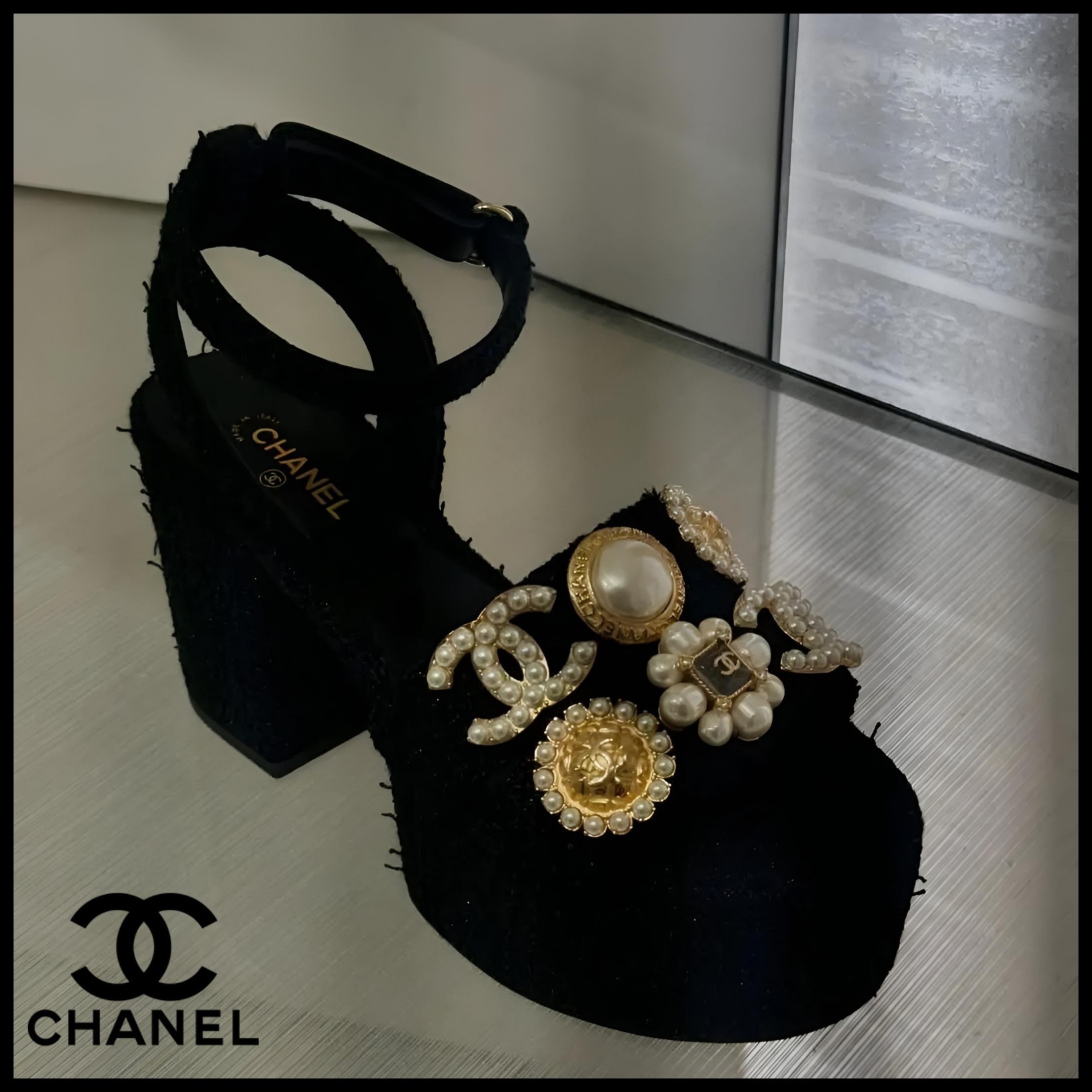 上品☆ビジューが華やか★【CHANEL】25SS 厚底サンダル