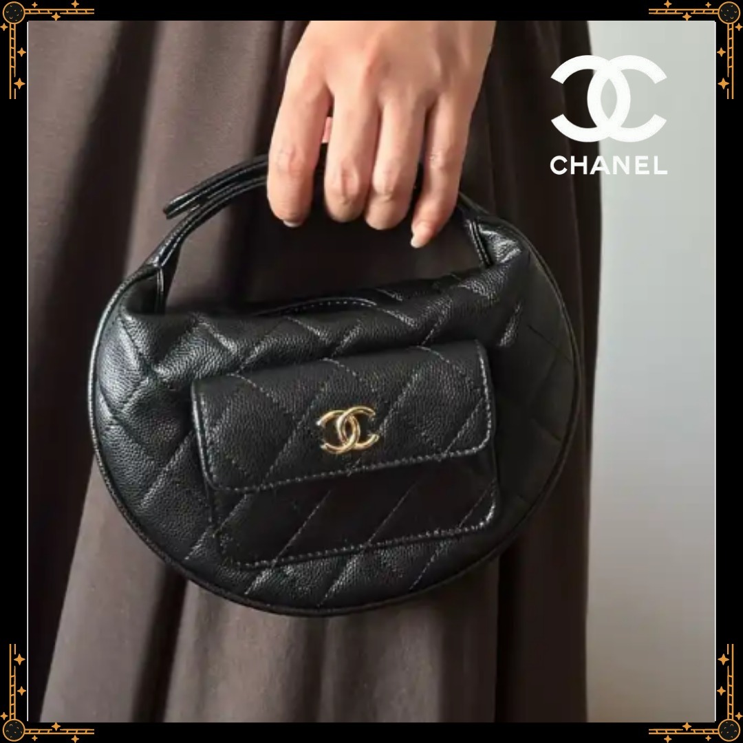 【フォルムが可愛い】CHANEL - クラッチバッグ