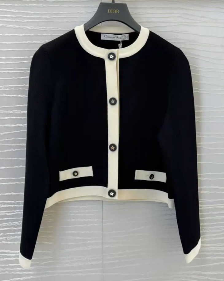 Dior 25FALL《Dioriviera クロップドジャケット》ブラック 直営