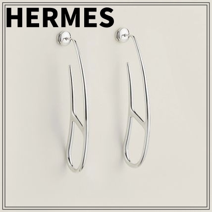 【目を引くデザイン！】HERMES Chaine d'Ancre Twist ピアス