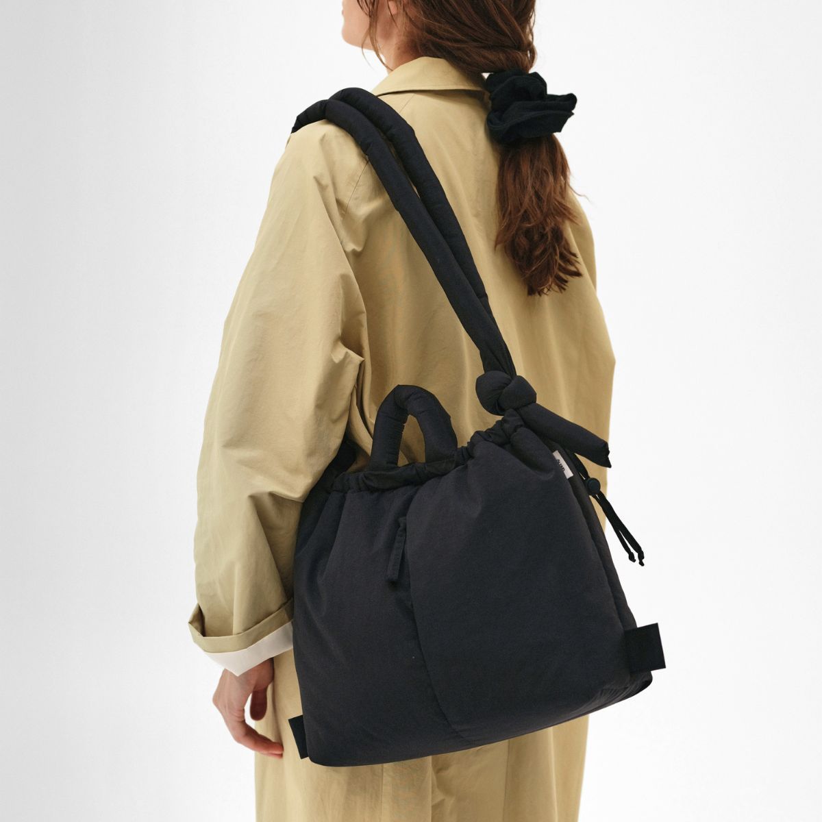 OLEND ハンドバッグ ブラック BLACK ONA SOFT BAG【RSL】