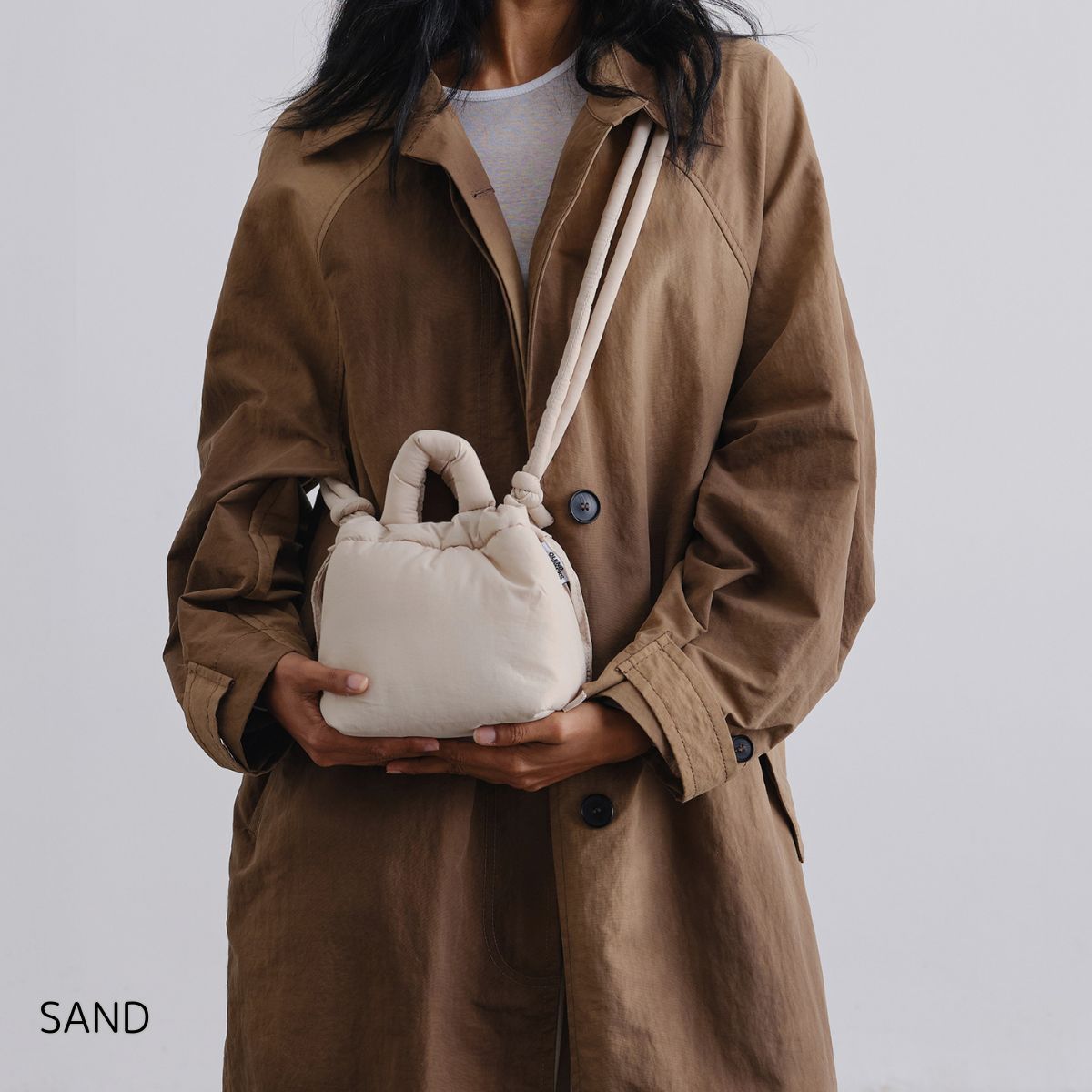OLEND ショルダーバッグ アイボリー MICRO ONA SOFT BAG【RSL】