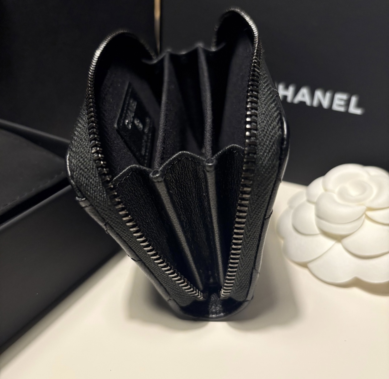 《即完アイテム★再入荷★》CHANEL SO BLACK コインケース