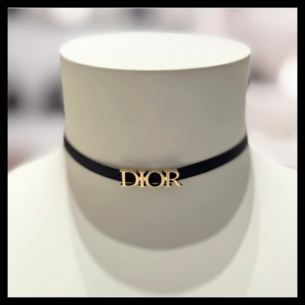 【エレガントでオシャレ♪】Dior★ チョーカー
