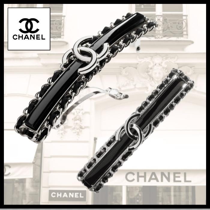 【控えめで上品な輝き】CHANEL ヘアクリップ