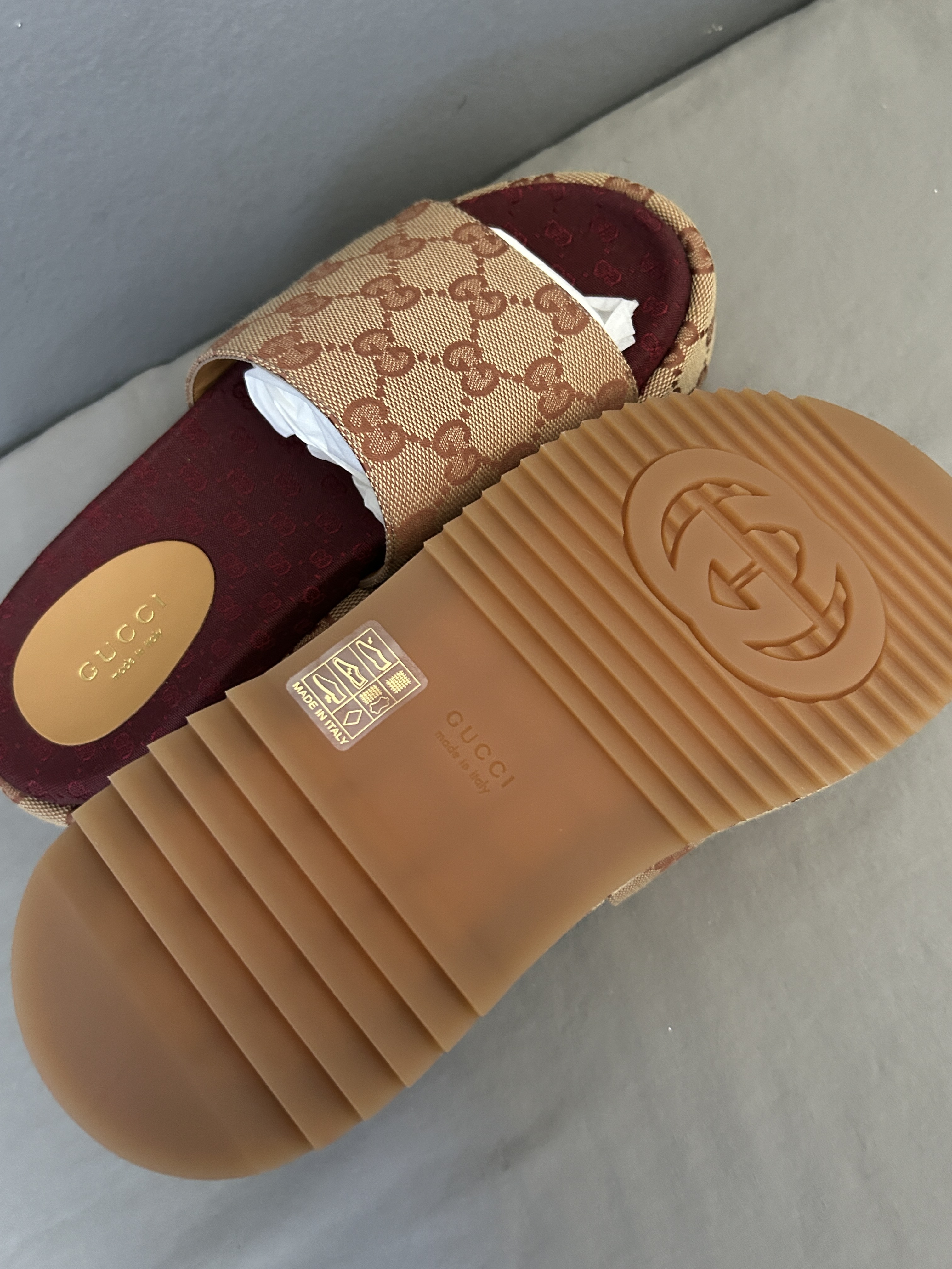 Gucci Monogram GG ロゴ プラットフォーム サンダル 22.5cm