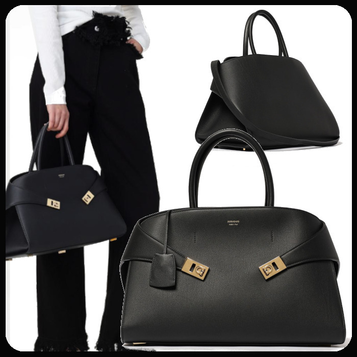 関送込 FERRAGAMO Hug ハグ ハンドバッグ ラージ 収納力