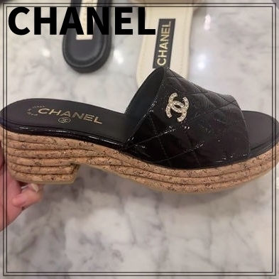 【超かわいい】CHANEL 25ss CCロゴ サンダル