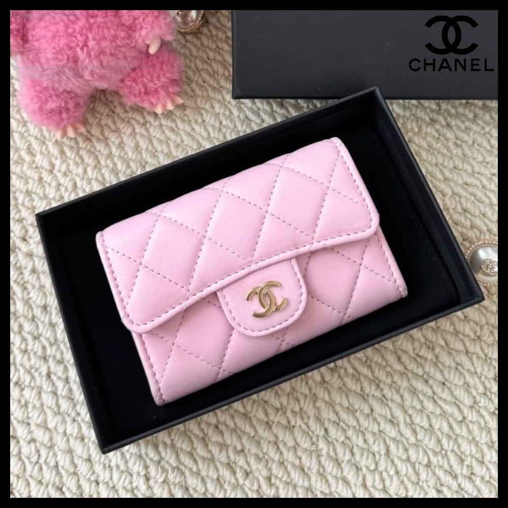 【ピンクでフェミニン♪】CHANEL★フラップカードケース