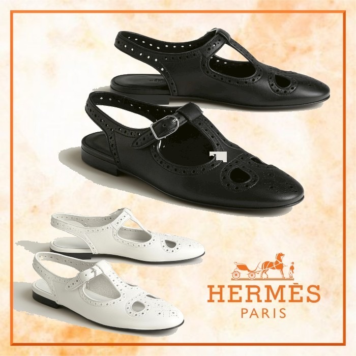 サンダルのようなパンプスのような\tHermes\tKim スリングバッグ