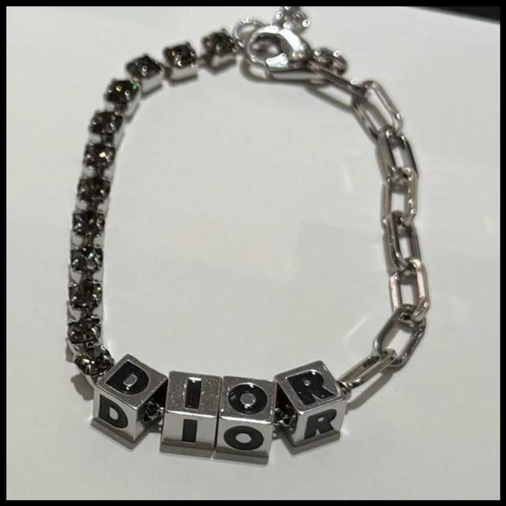 【きらめく上品さ♡】DIOR ブレスレット