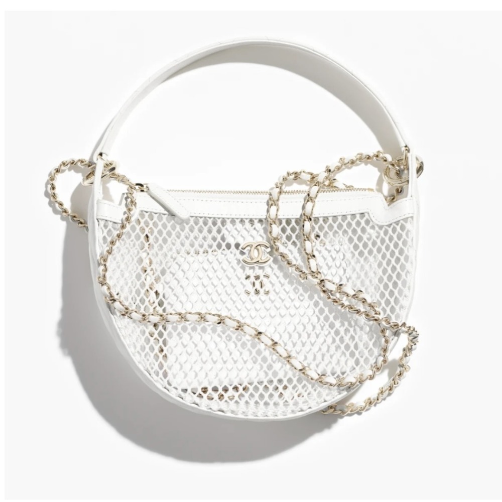 《通気性◎》CHANEL チェーン クラッチ バッグ