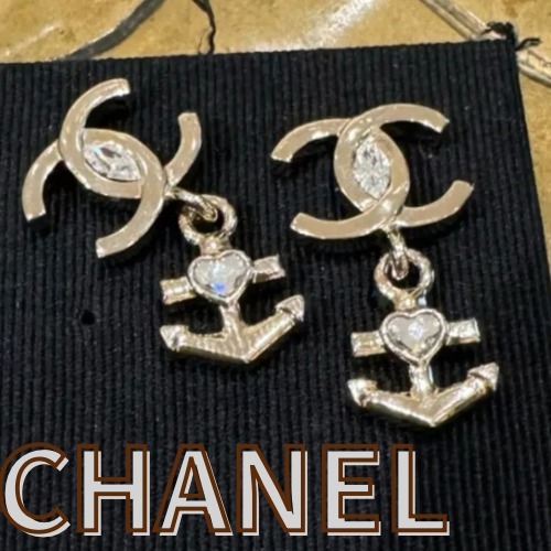 CHANEL 碇 ピアス