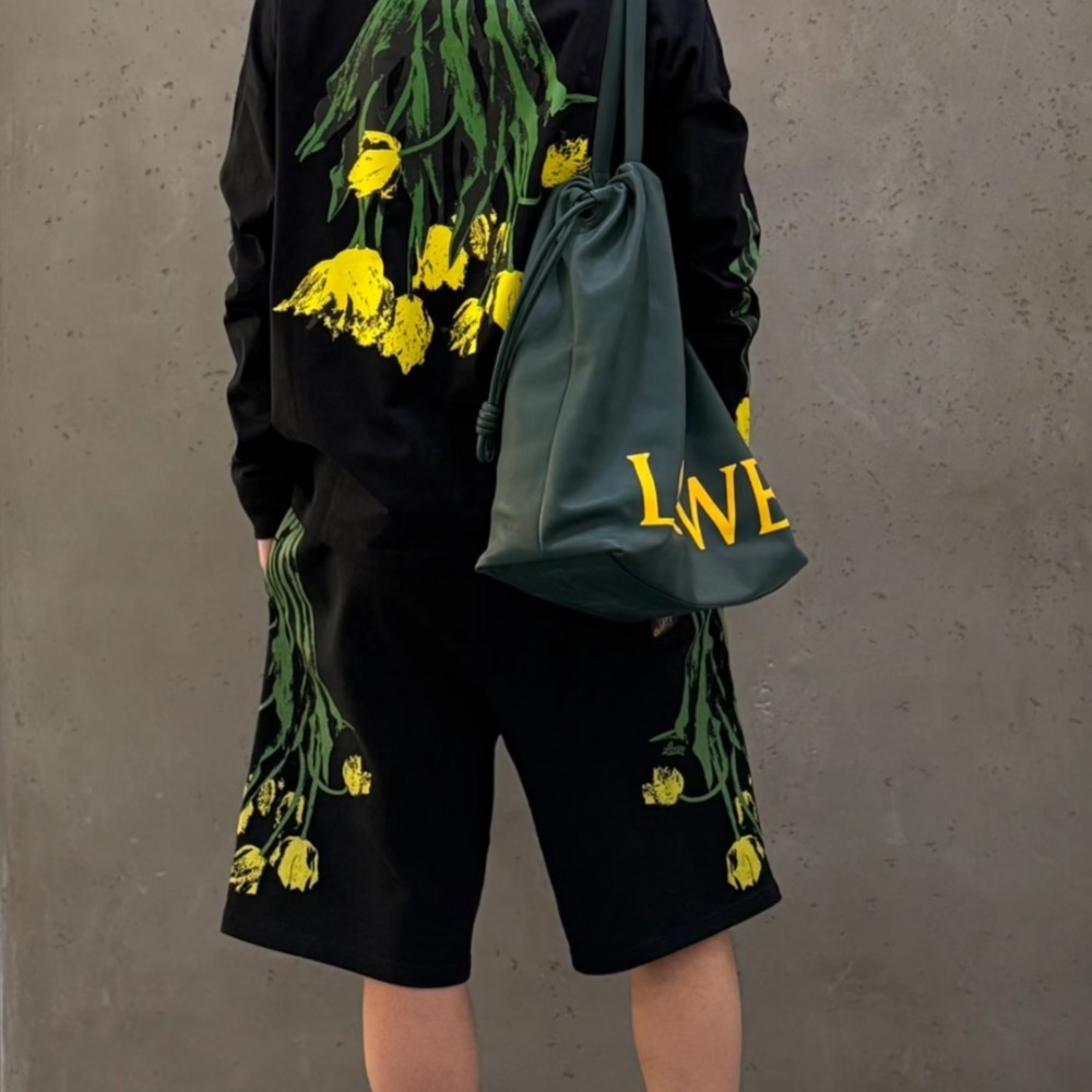 ＆TEAM HARUA着用*上質コットン*LOEWE*長袖コットンTシャツ ＆TEAM HARUA着用*上質コットン*LOEWE*長袖コットンTシャツ