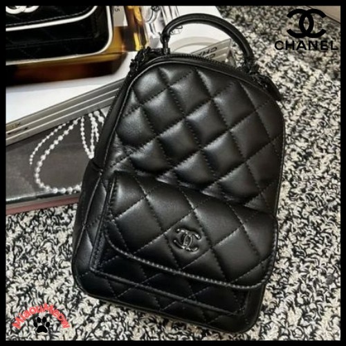 【ゴールドチェーンがお洒落♡】CHANELミニ バックパック