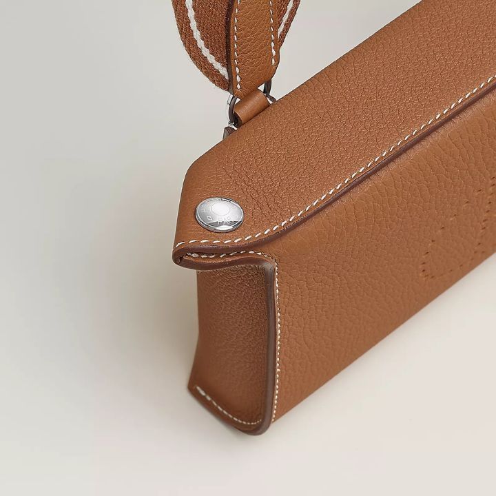 《シンプルでかっこいい》HERMES バッグ