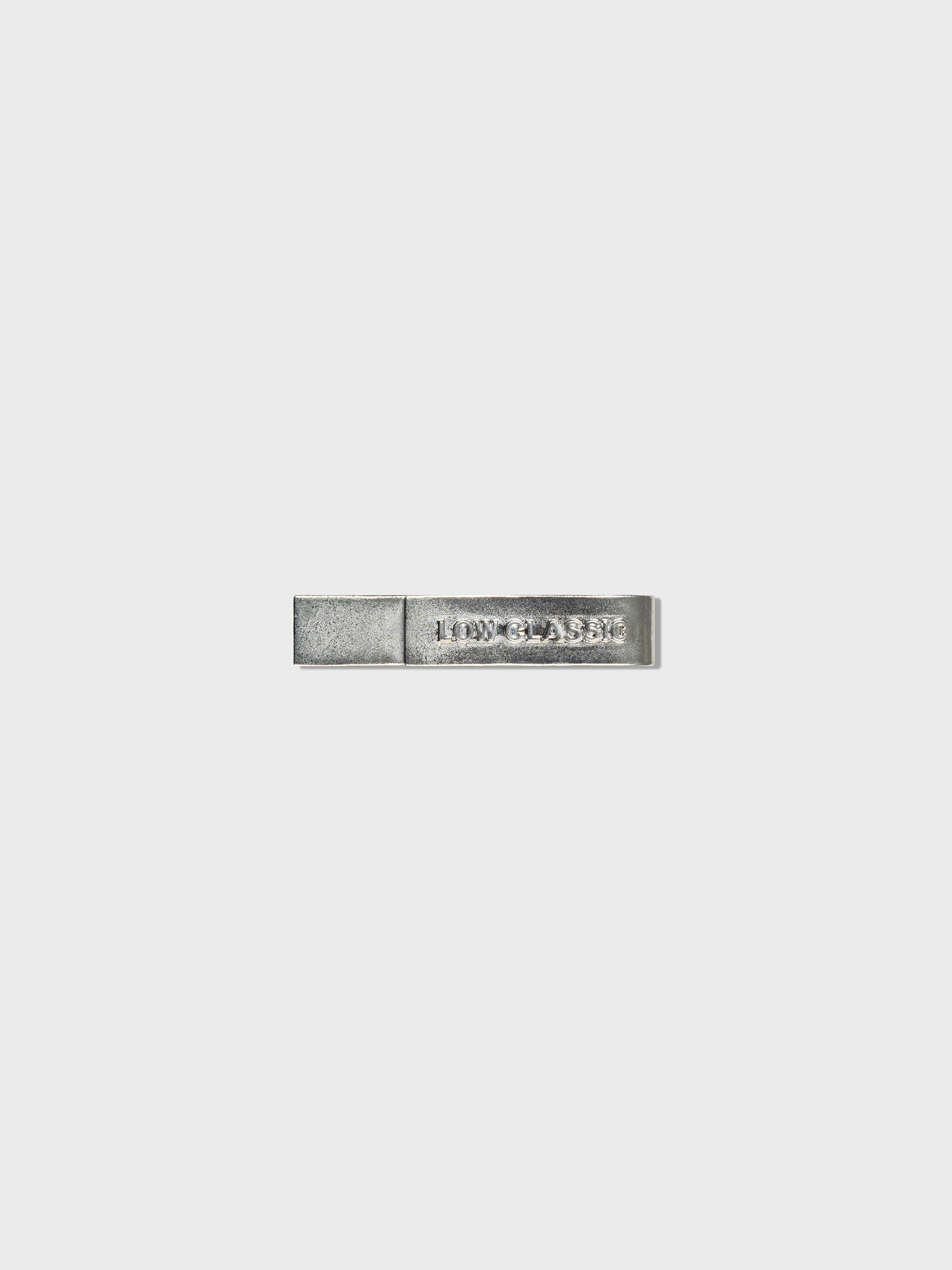 [LOW CLASSIC] / ☆ 25SS THIN LOGO CLIP / SILVER