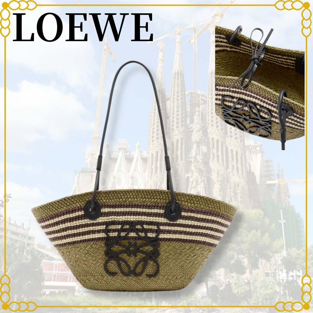 新作☆LOEWE スモール アナグラム バスケット A223P65X46