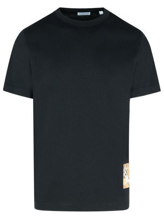 Tシャツ・カットソー BURBERRY Men Tops 8104889A1189 Black