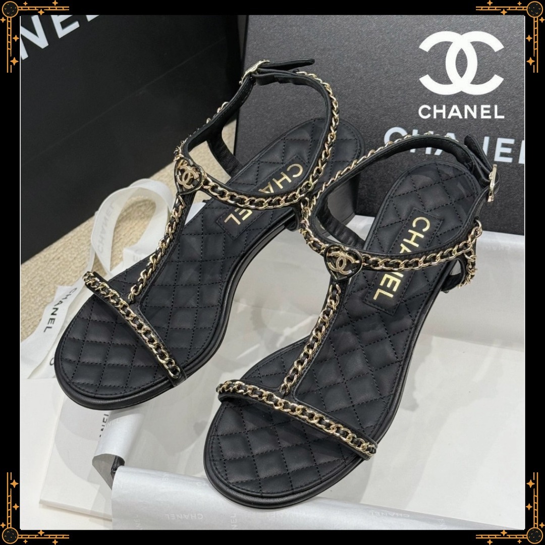 【モダンでクールな】CHANEL ラムスキン サンダル