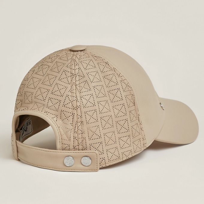 《定番！》HERMES Serena Medor キャップ