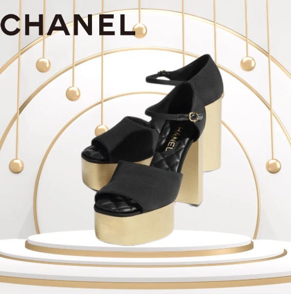 美しいシルエット☆【CHANEL】サンダル