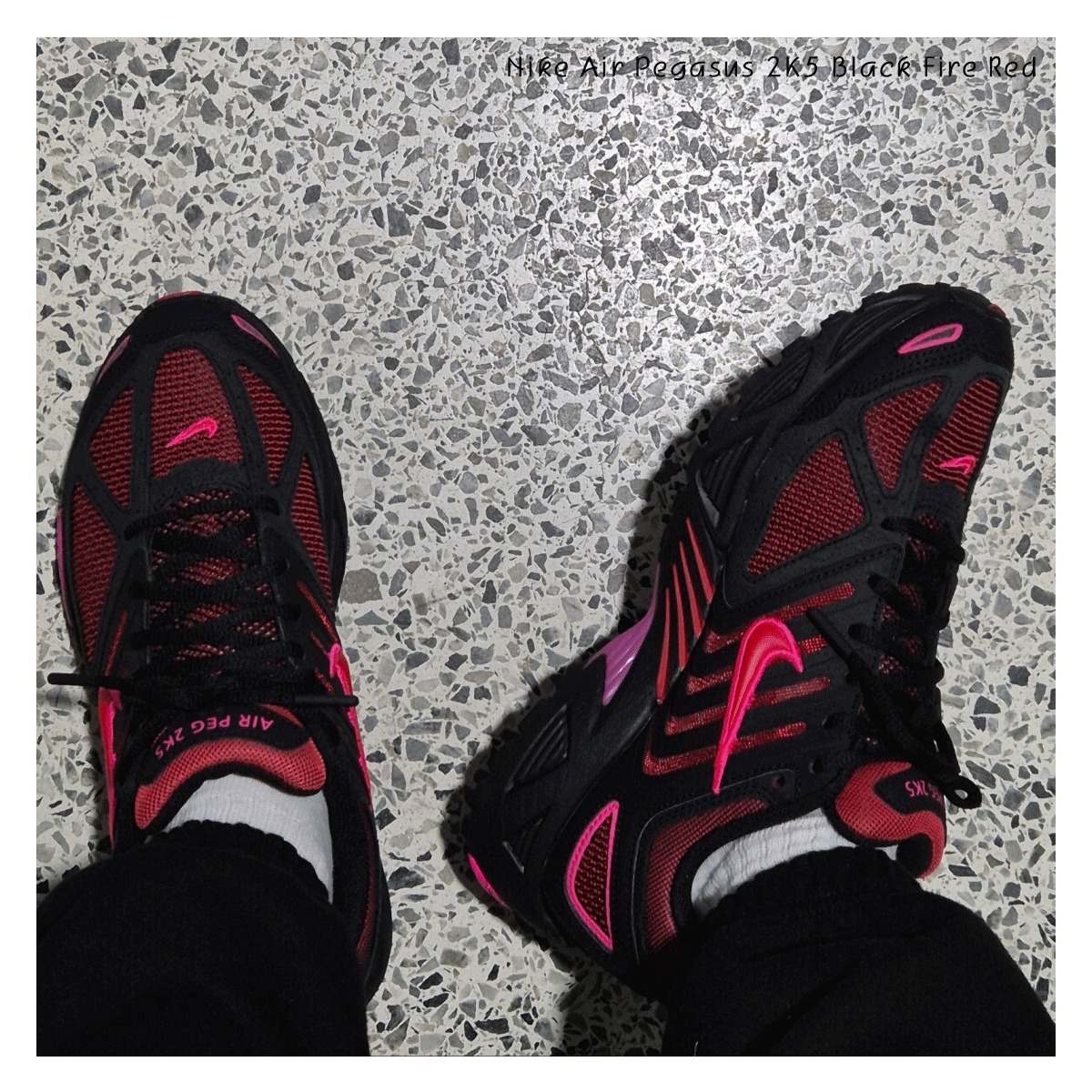 バズる!! ★ Nike Air Pegasus 2K5 Black Fire Red