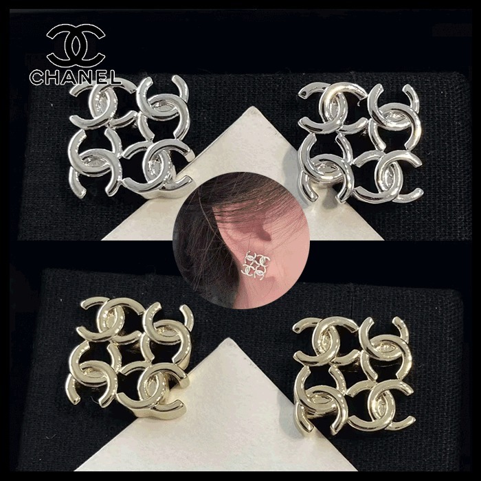 【スクエアのロゴがオシャレ☆】CHANEL ピアス CCロゴ