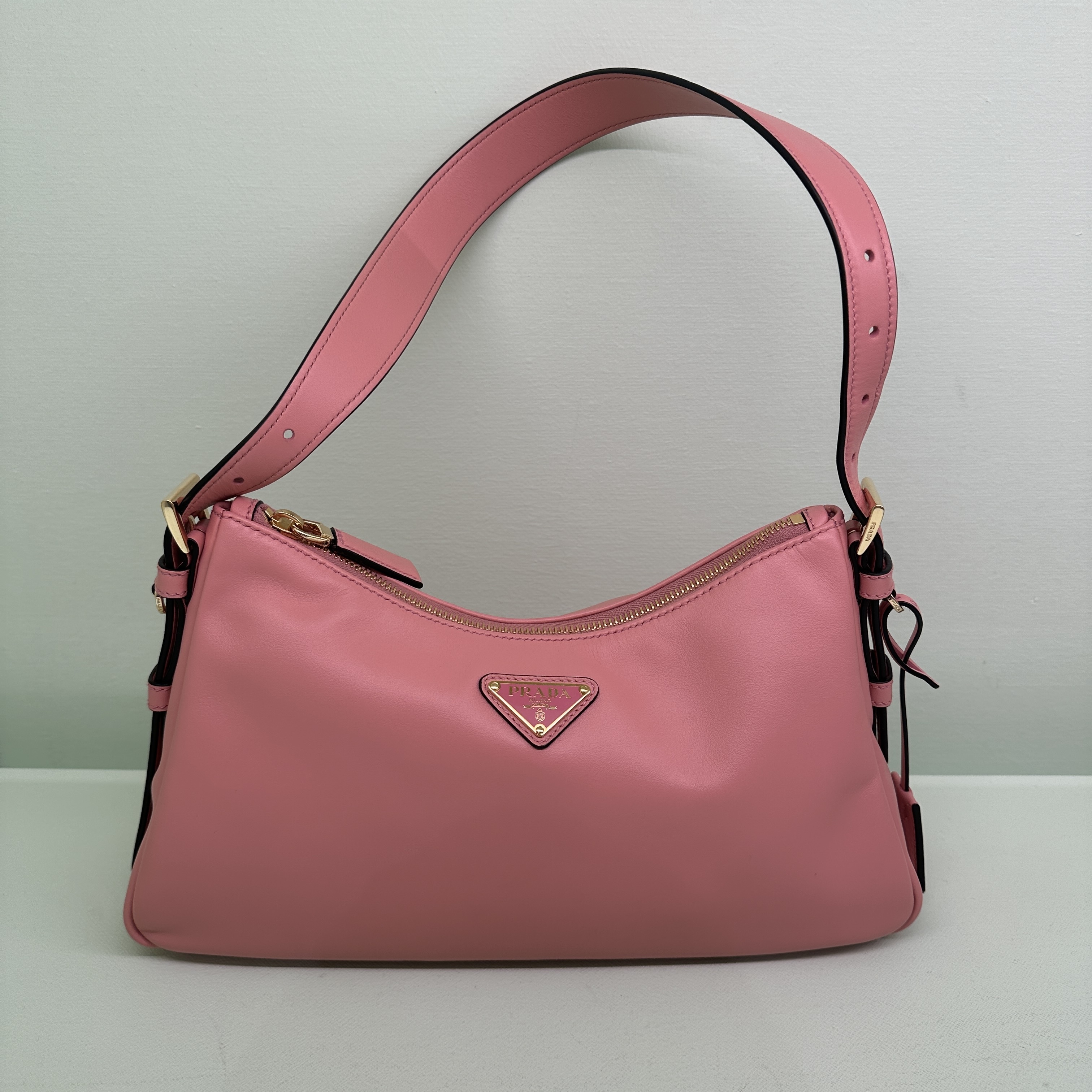 【VIPセール】PRADA プラダ 現地セール価格！ バッグ 1BC229