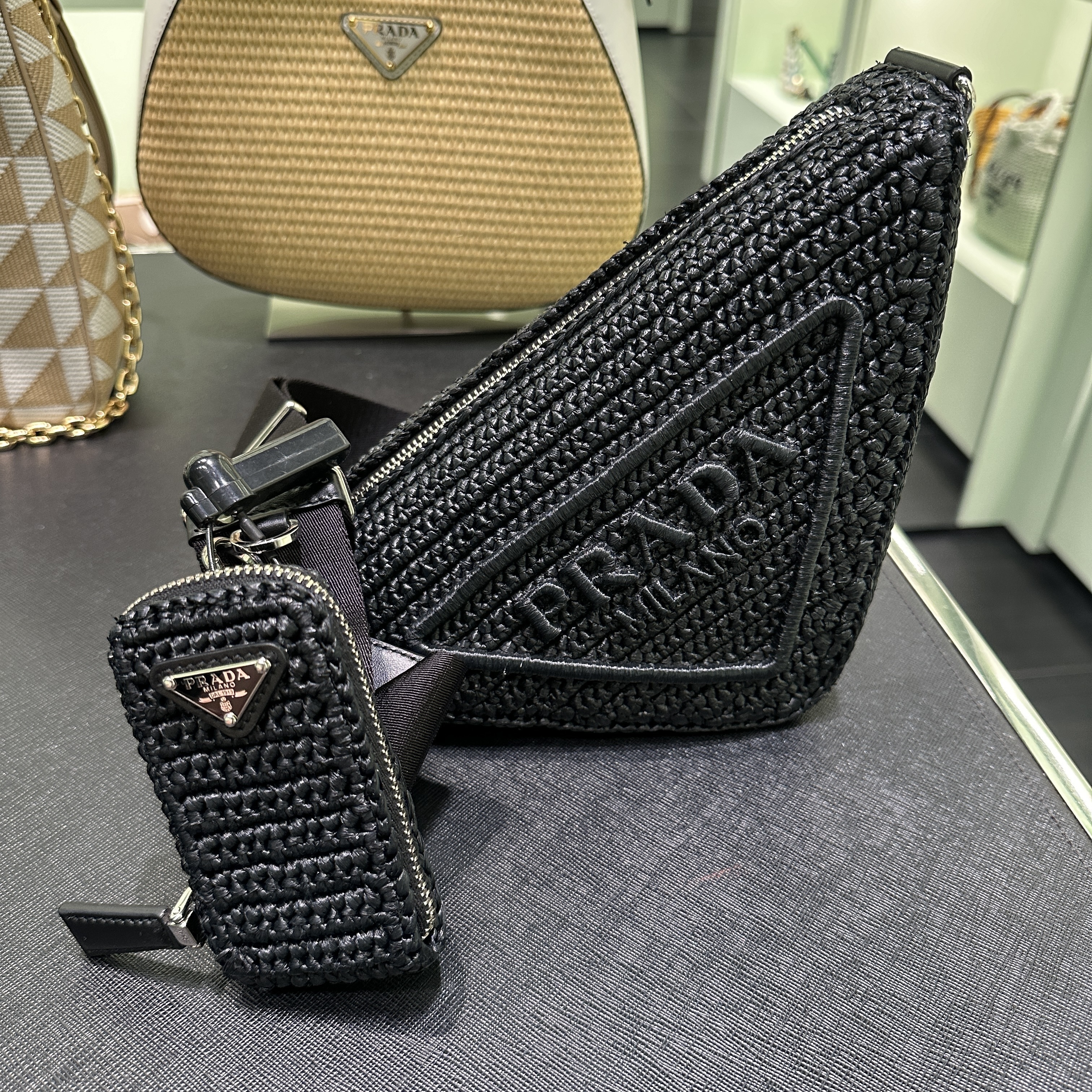 【VIPセール】PRADA プラダ 限定数量セール！ バッグ 1BH190
