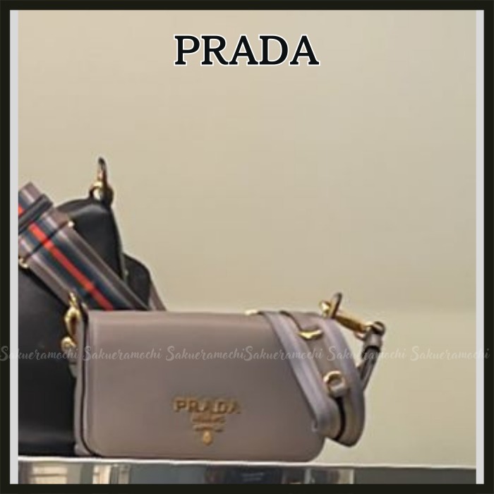 【PRADA】数量限定☆lady's ロゴ入り ミニショルダーバッグ gray