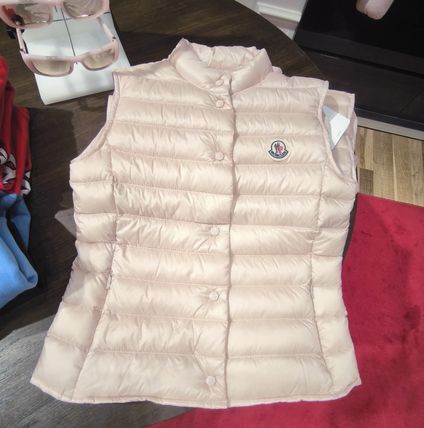 【関税込み】Moncler ピンク Liane ダウンベスト ピンク系 MONCLER LIANE(モンクレール) ダウンベスト(レディース