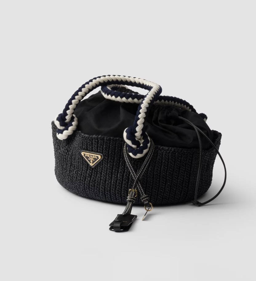 洗練されたクロシェ編み《PRADA》プチ ナチュラルクロシェバッグ